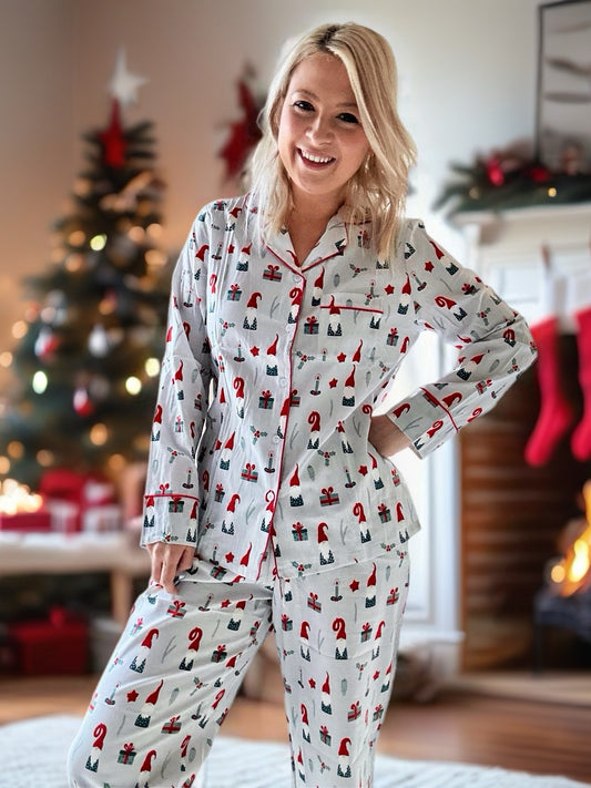 Christmas gnomes Pyjama set with elastic bottoms