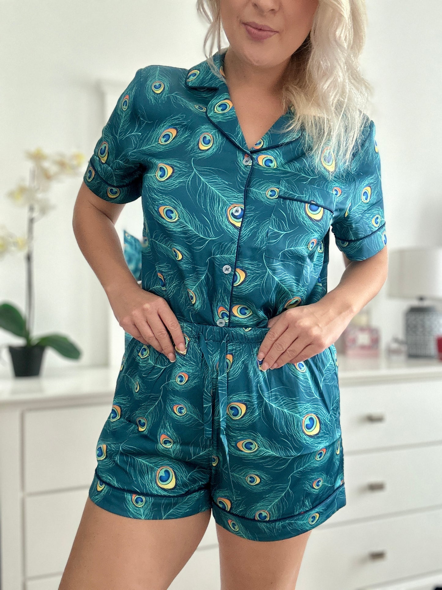 Satin Peacock Feather Pyjama set with elastic bottoms - Short set